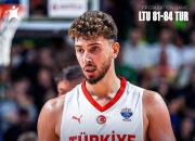 星空体育- 字母哥新赛季球衣 