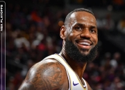 XINGKONG-包含Scout巅峰对决，詹姆斯与60激战老鹰分钟，爆冷胜负难料！的词条