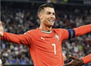 XINGKONG-C罗回归赛场，战术调整首场状态亮眼，德国队观众沸腾！的简单介绍