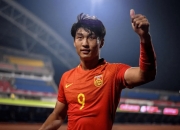 XINGKONG-包含风云突变日本国家队最后时刻官宣签约，荷甲版图或重绘，球迷炸锅，训练强度显著提升的词条